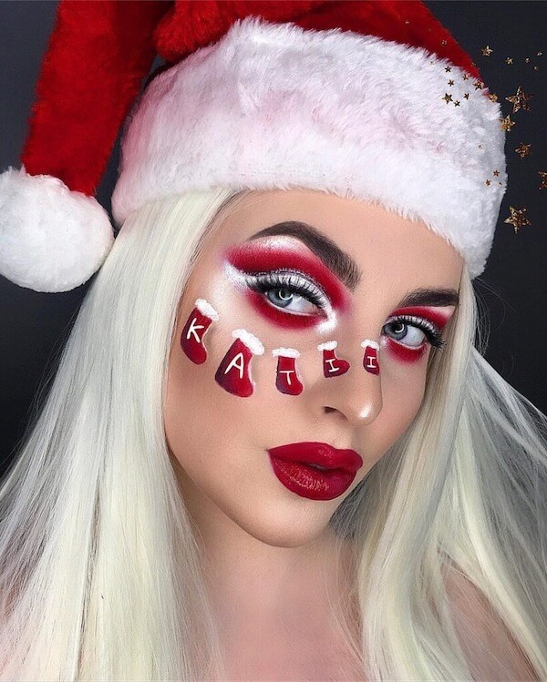 Santa Hat Lettering Makeup Look