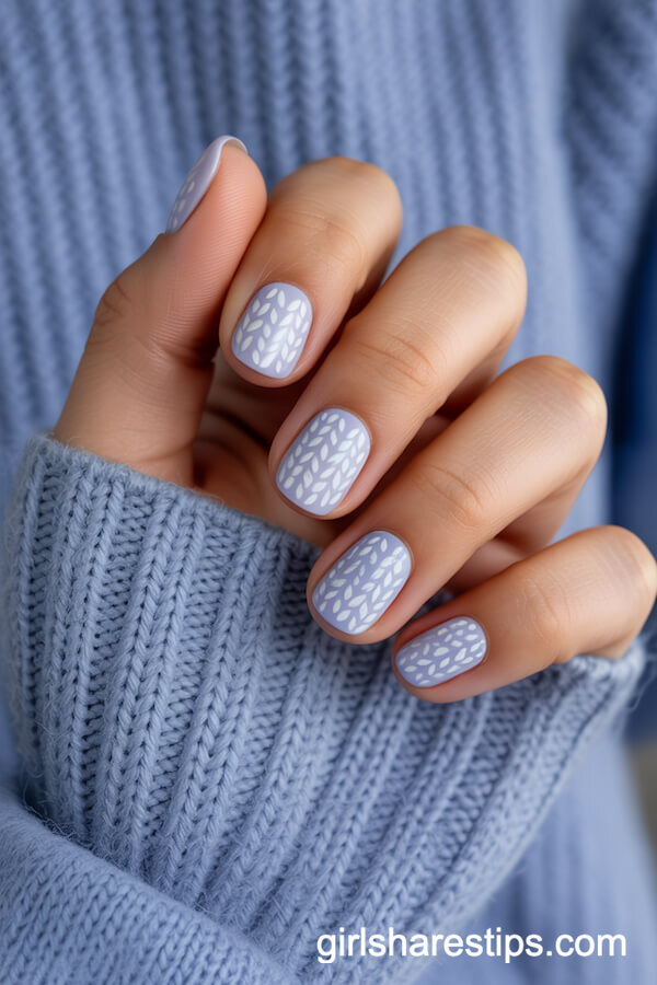 Sweater Knit Pattern Nails in Pastel Blue and White