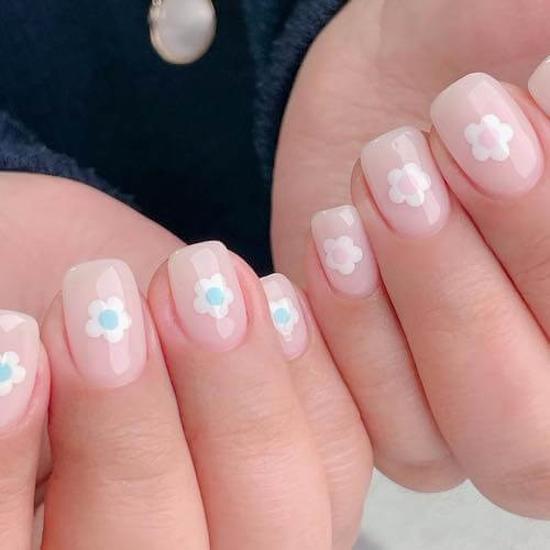 simple Korean nail designs