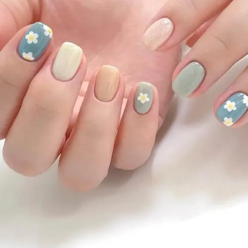 simple Korean nail designs