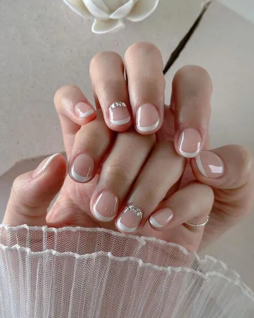 simple Korean nail designs