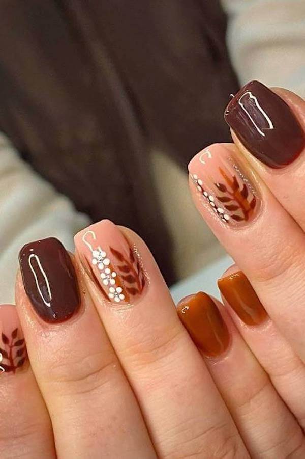 Brown and Wheat Accent Nails
