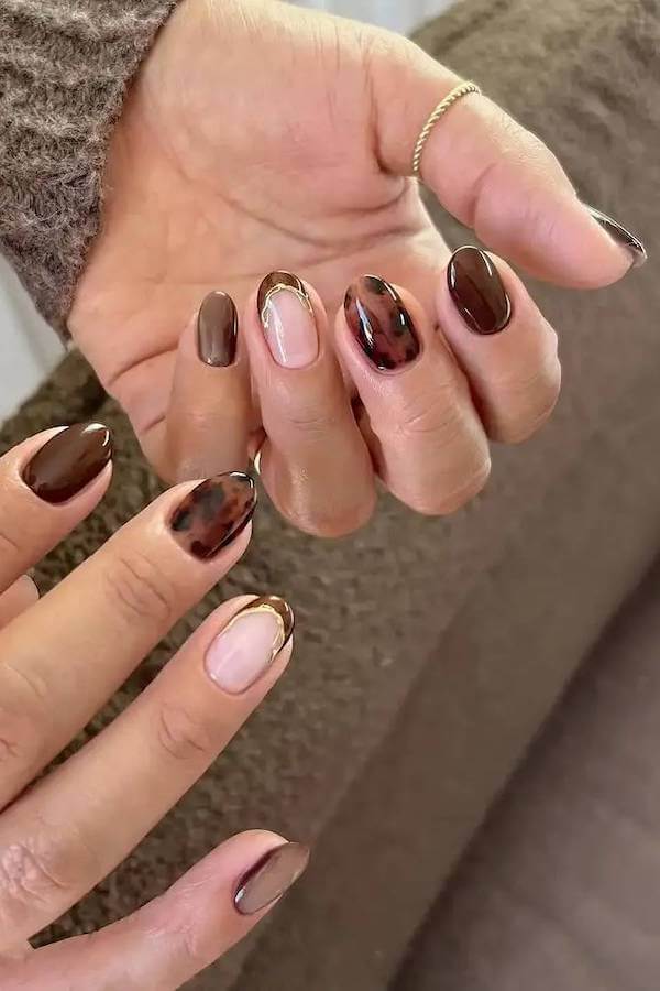 Tortoise Shell Thanksgiving Nails