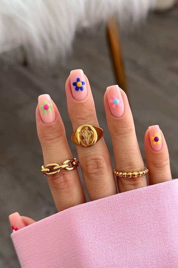 simple spring nail ideas