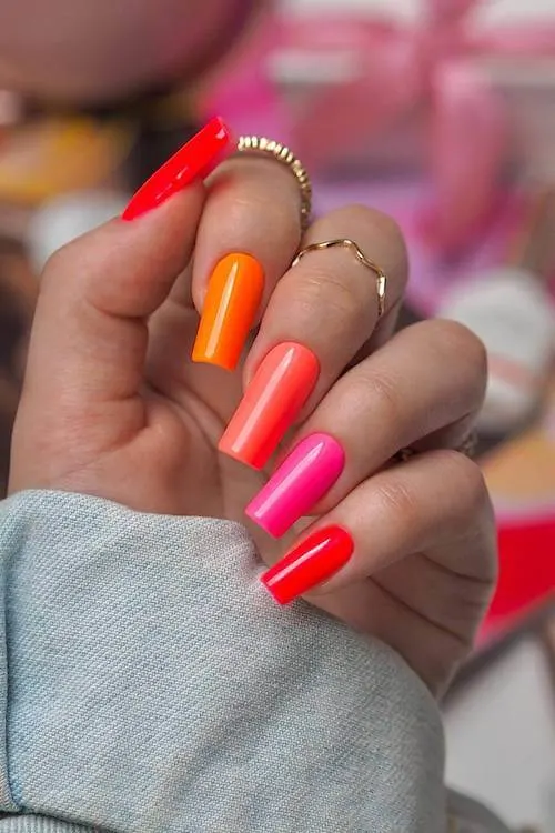 simple summer nails