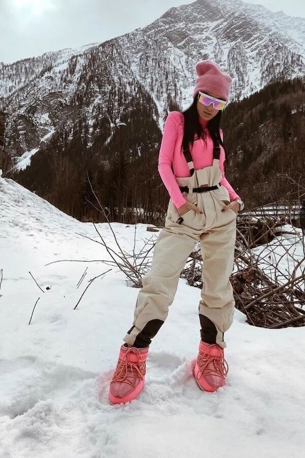 skiing outfit