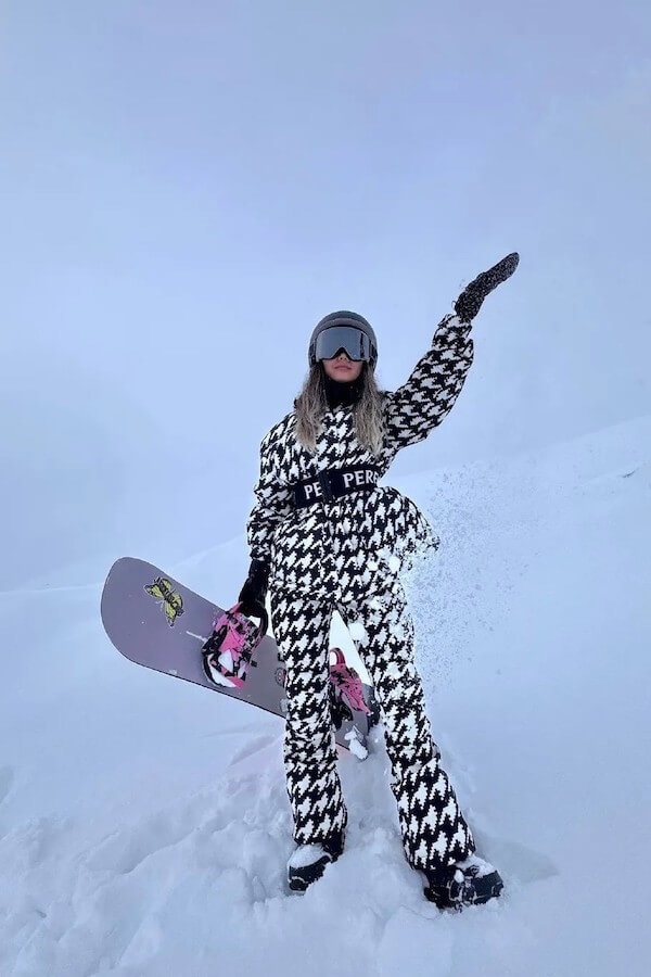 skiing outfit