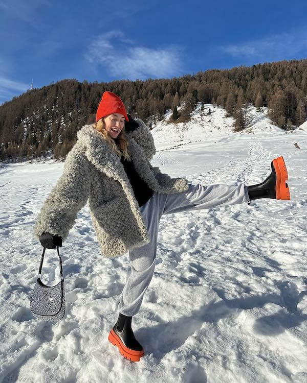 skiing outfit