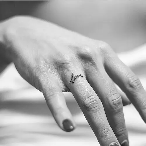 small tattoos for women with meaning