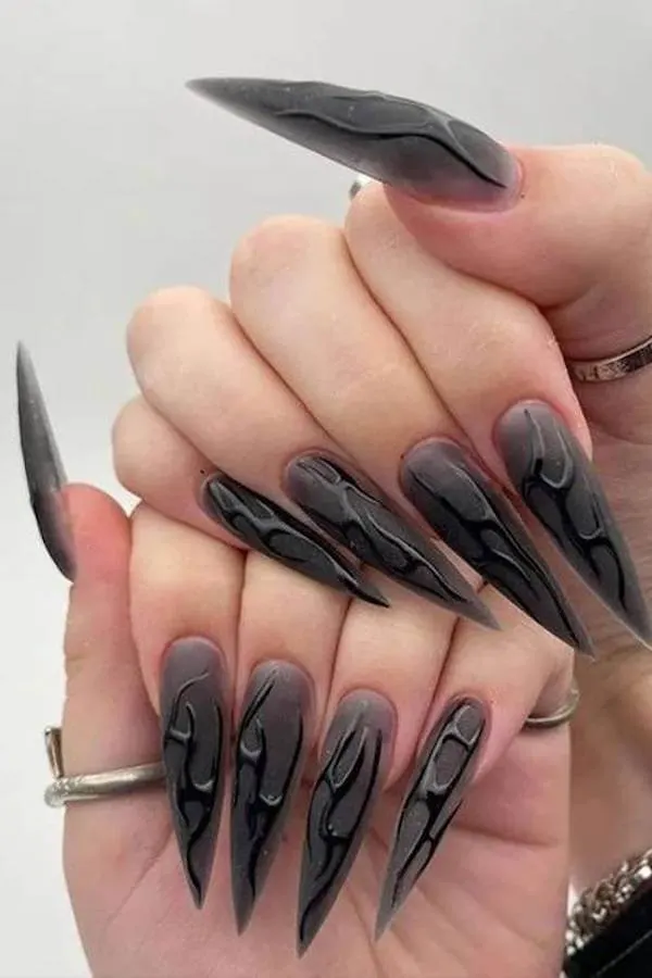 spooky Halloween nails