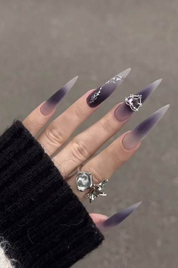 spooky Halloween nails