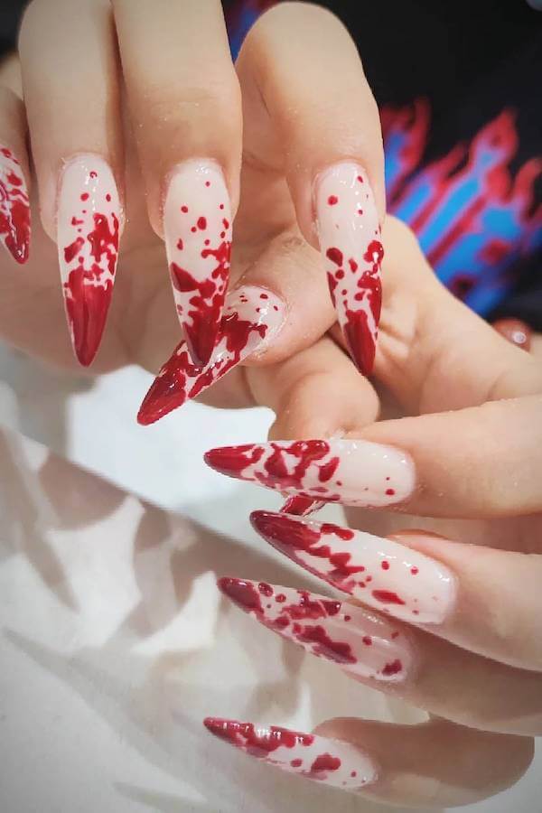 spooky Halloween nails