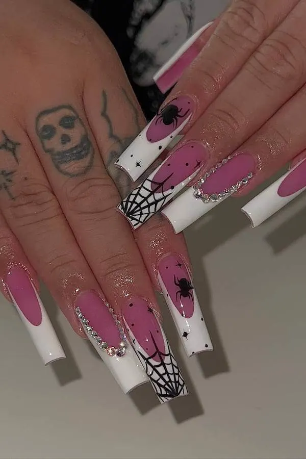 spooky Halloween nails