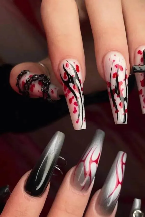 spooky Halloween nails