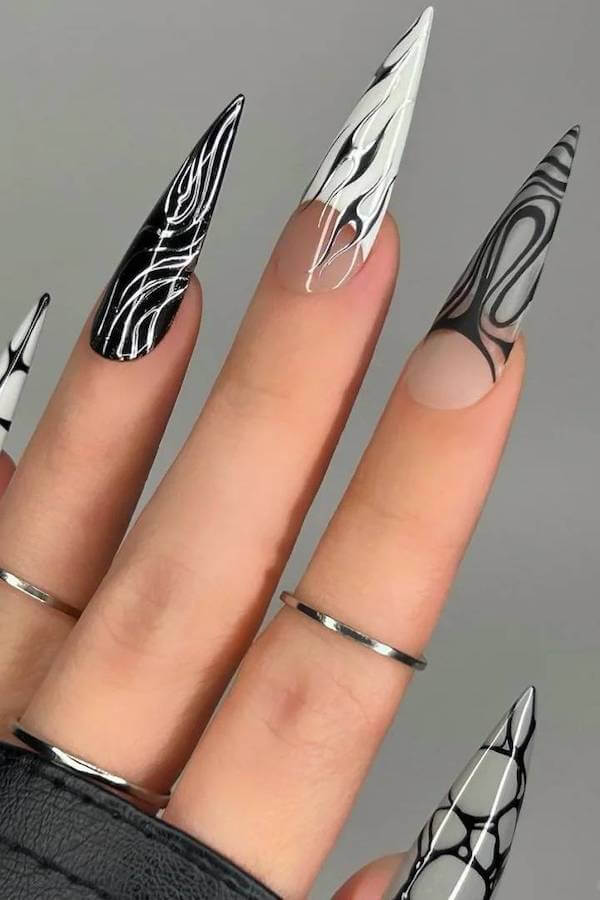 spooky Halloween nails