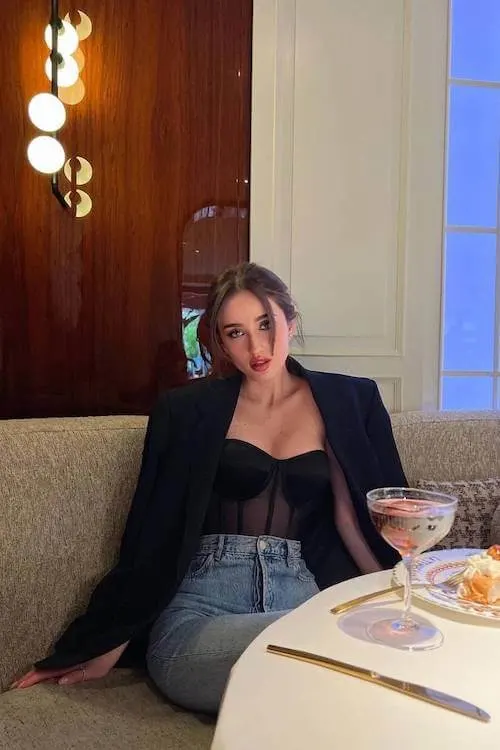 spring dinner date outfit