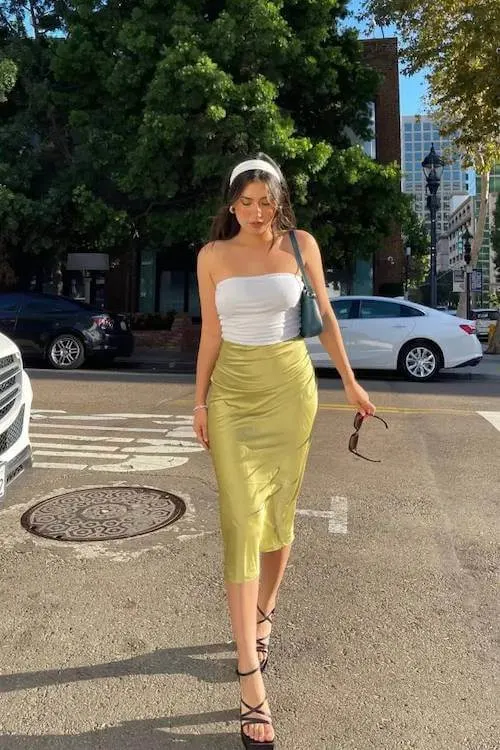 stylish date night outfit