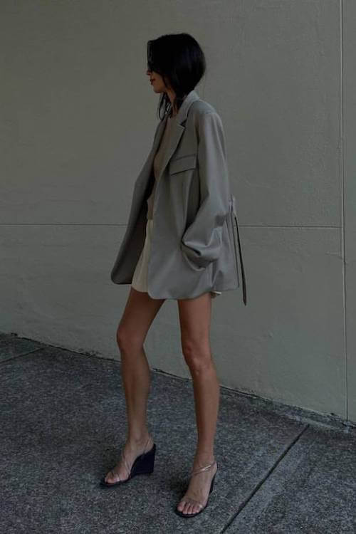stylish date night outfit