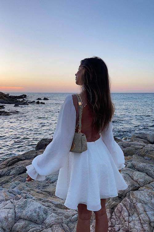 stylish summer vacation outfit