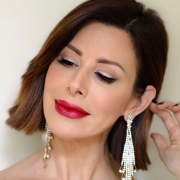 Classic Red Lips Christmas Makeup
