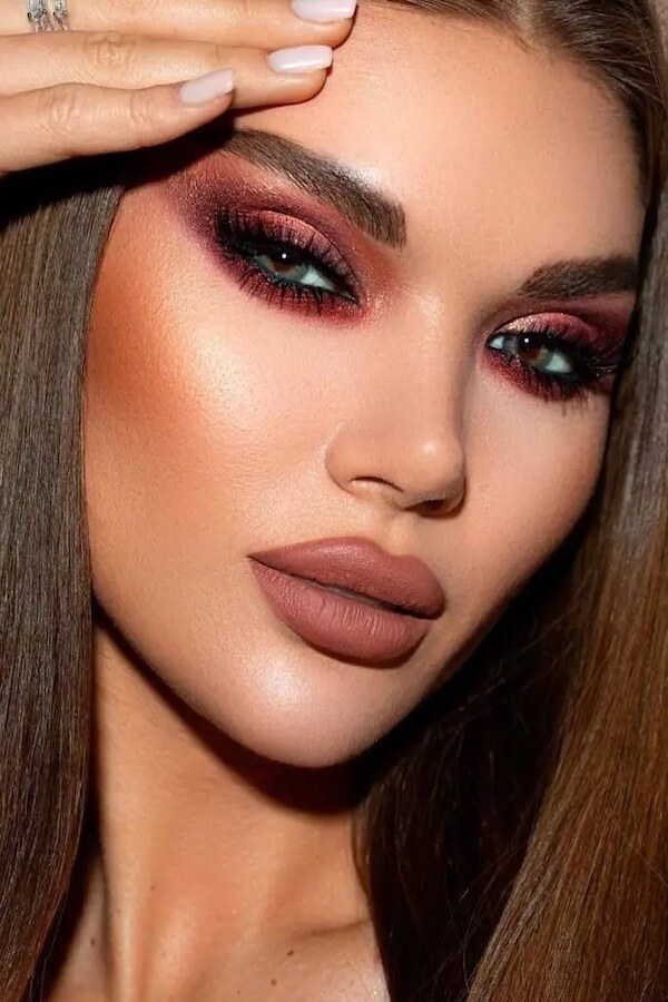 Deep Burgundy Smoky Eye
