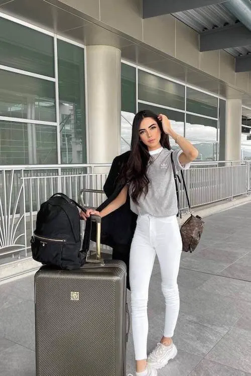 summer airport outfit