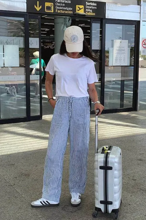 summer airport outfit