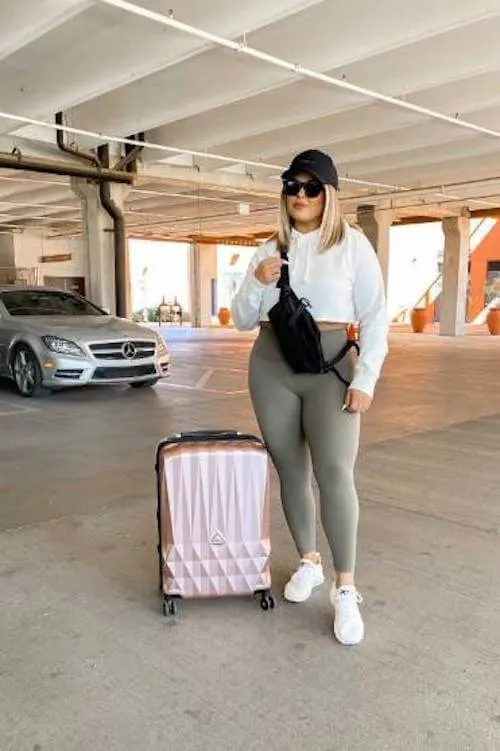 summer airport outfit