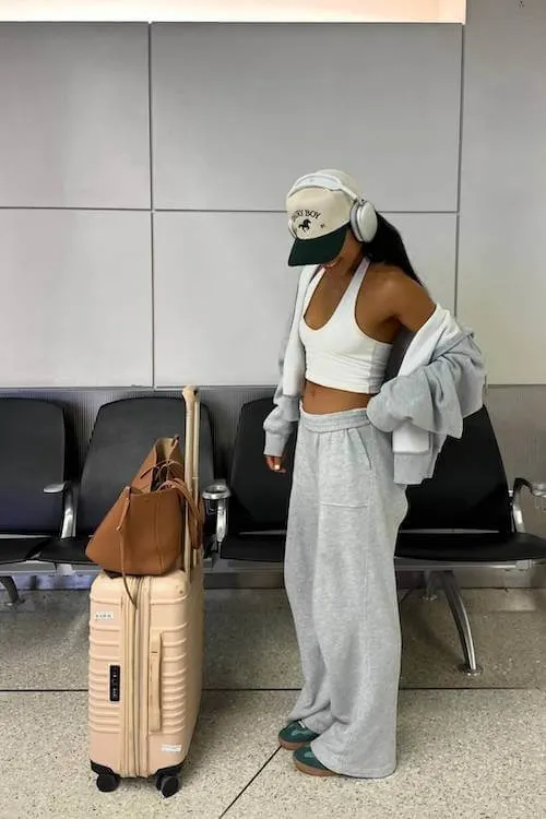 summer airport outfit