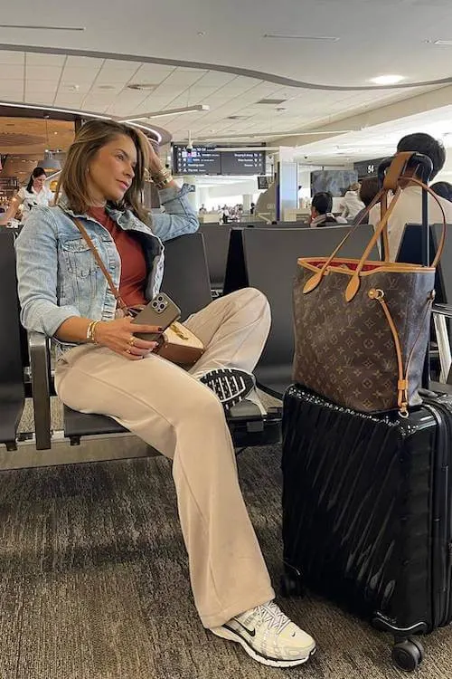 summer airport outfit