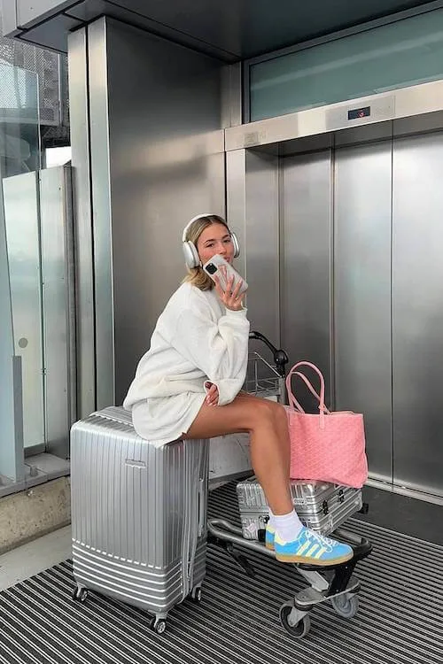 summer airport outfit
