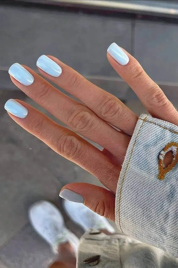 summer blue nails