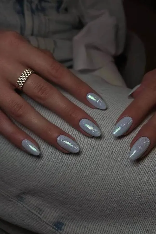 summer blue nails