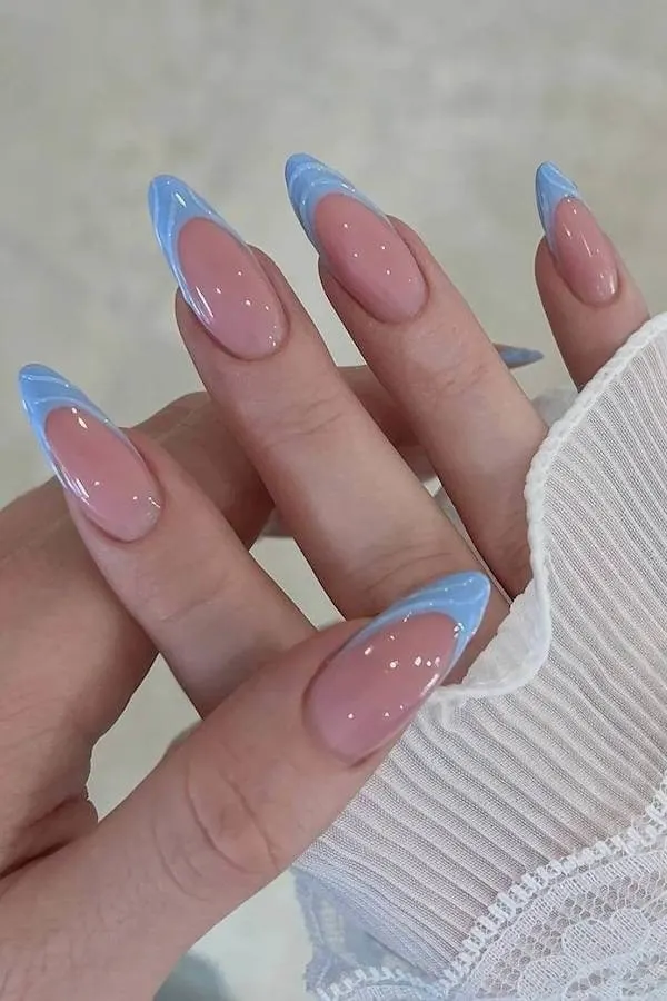 summer blue nails
