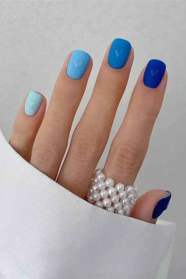 summer blue nails