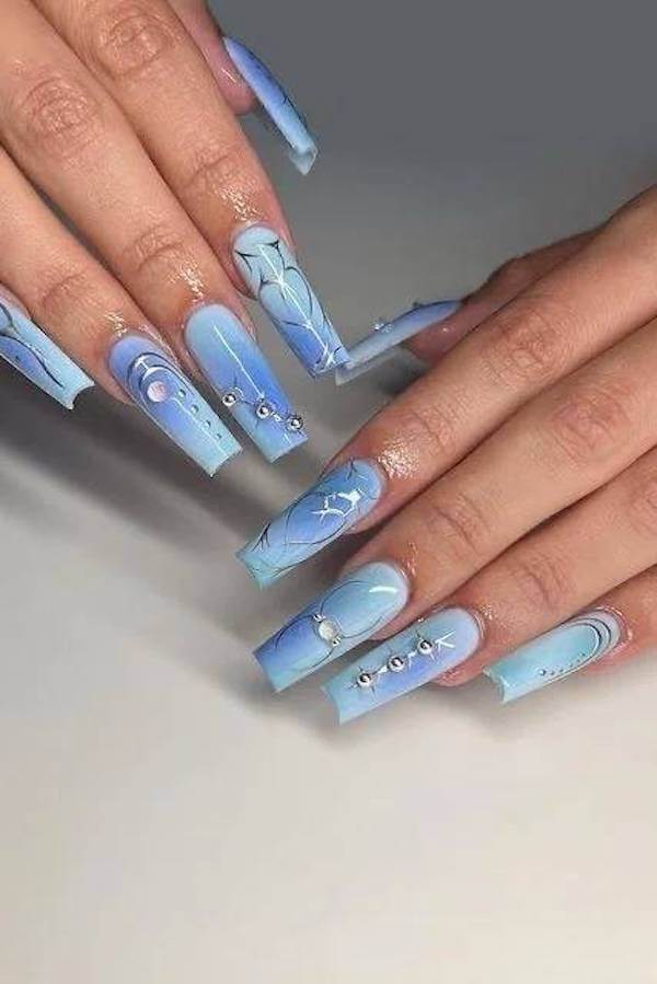 summer blue nails