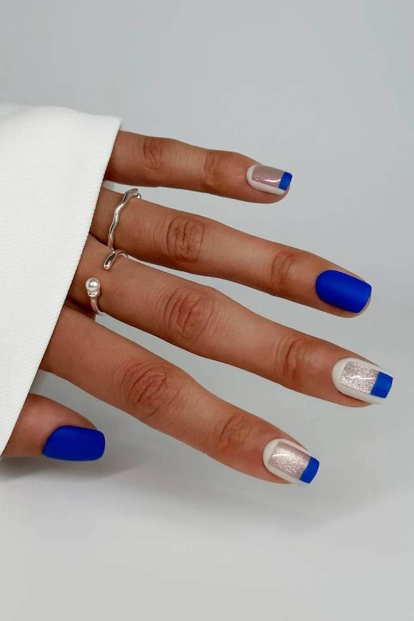 summer blue nails