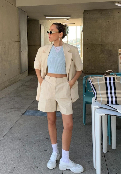 summer shorts and blazer outfit
