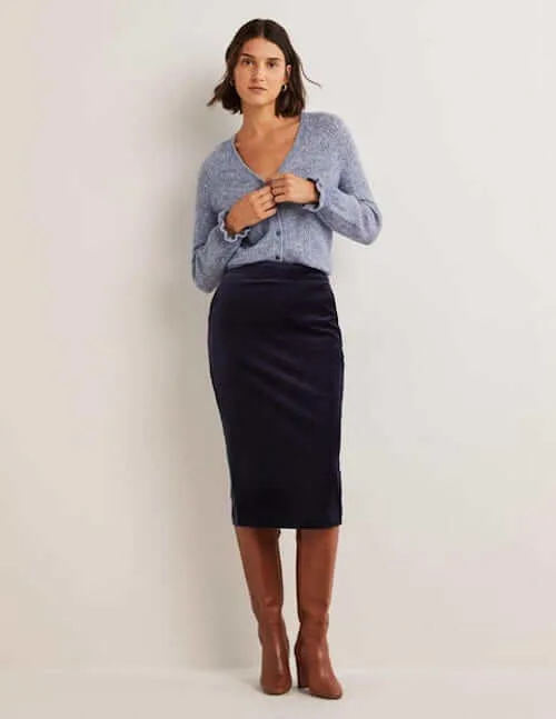 tops to wear with pencil skirt