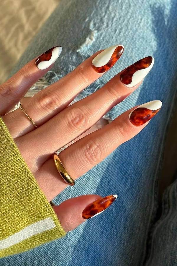 Wavy White and Tortoise Shell French Tips