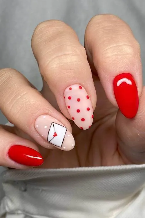 trendy Valentine's Day nails