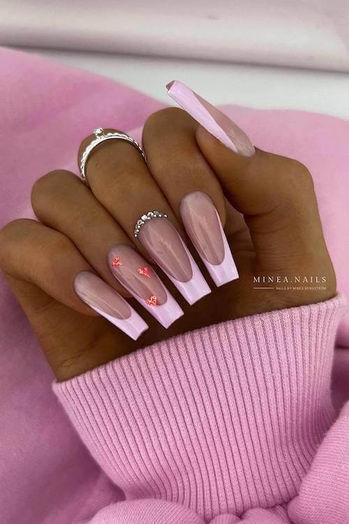 trendy Valentine's Day nails