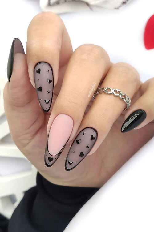 trendy Valentine's Day nails