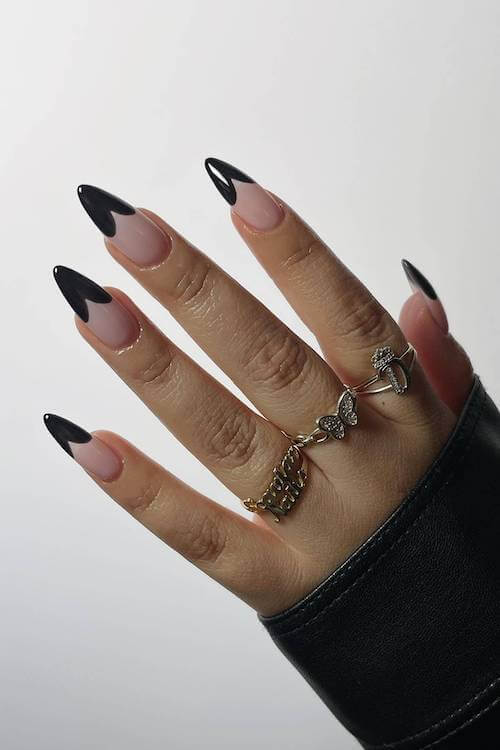 trendy Valentine's Day nails