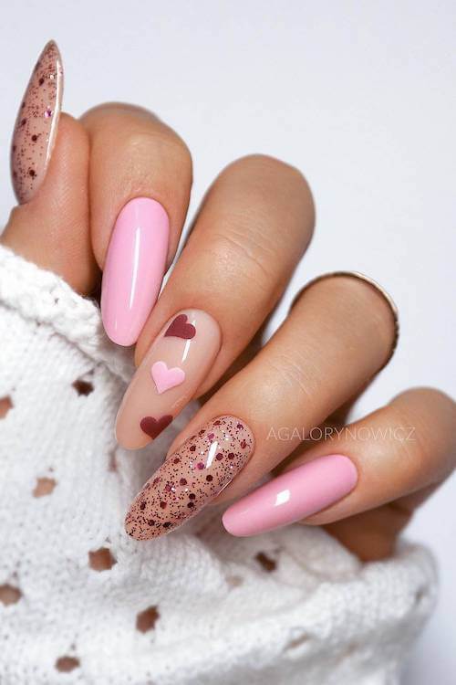 trendy Valentine's Day nails