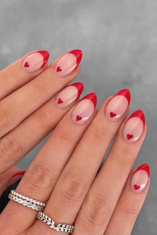 trendy Valentine's Day nails
