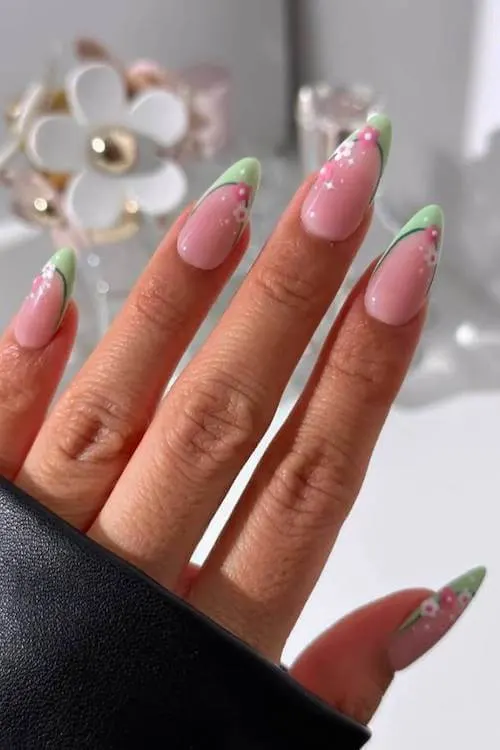 trendy cute vacation nails