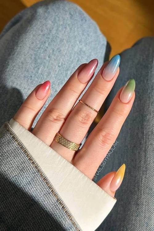 trendy cute vacation nails