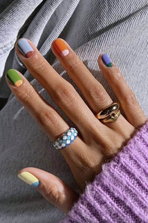 trendy short summer nails