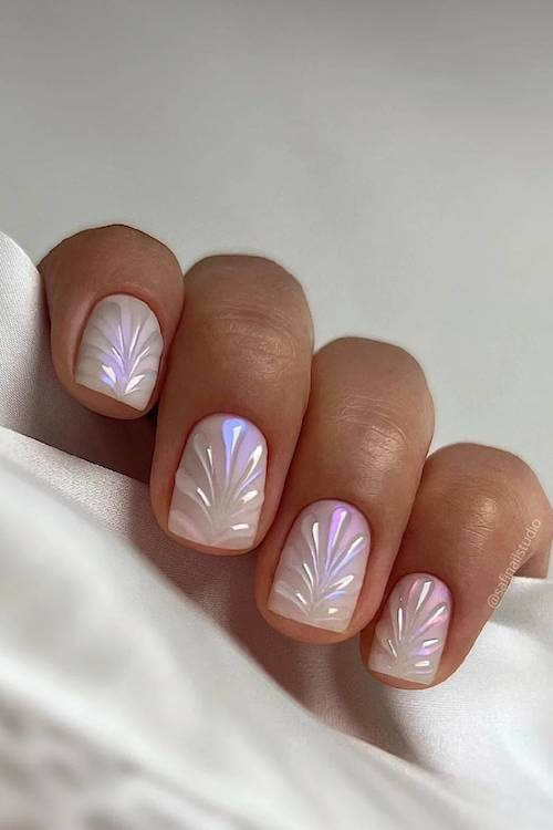 trendy short summer nails